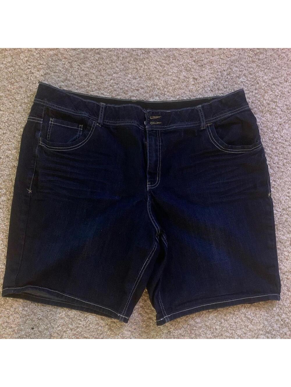 Lane Bryant Denim Bermuda Shorts Womens Size 26 Plus Size